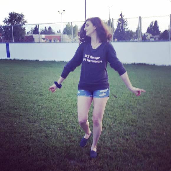 Meet your Posher, Bri - Picture 4 of 4